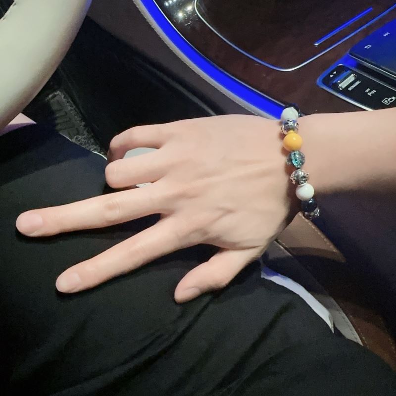 chr1st1an D10r bracelets